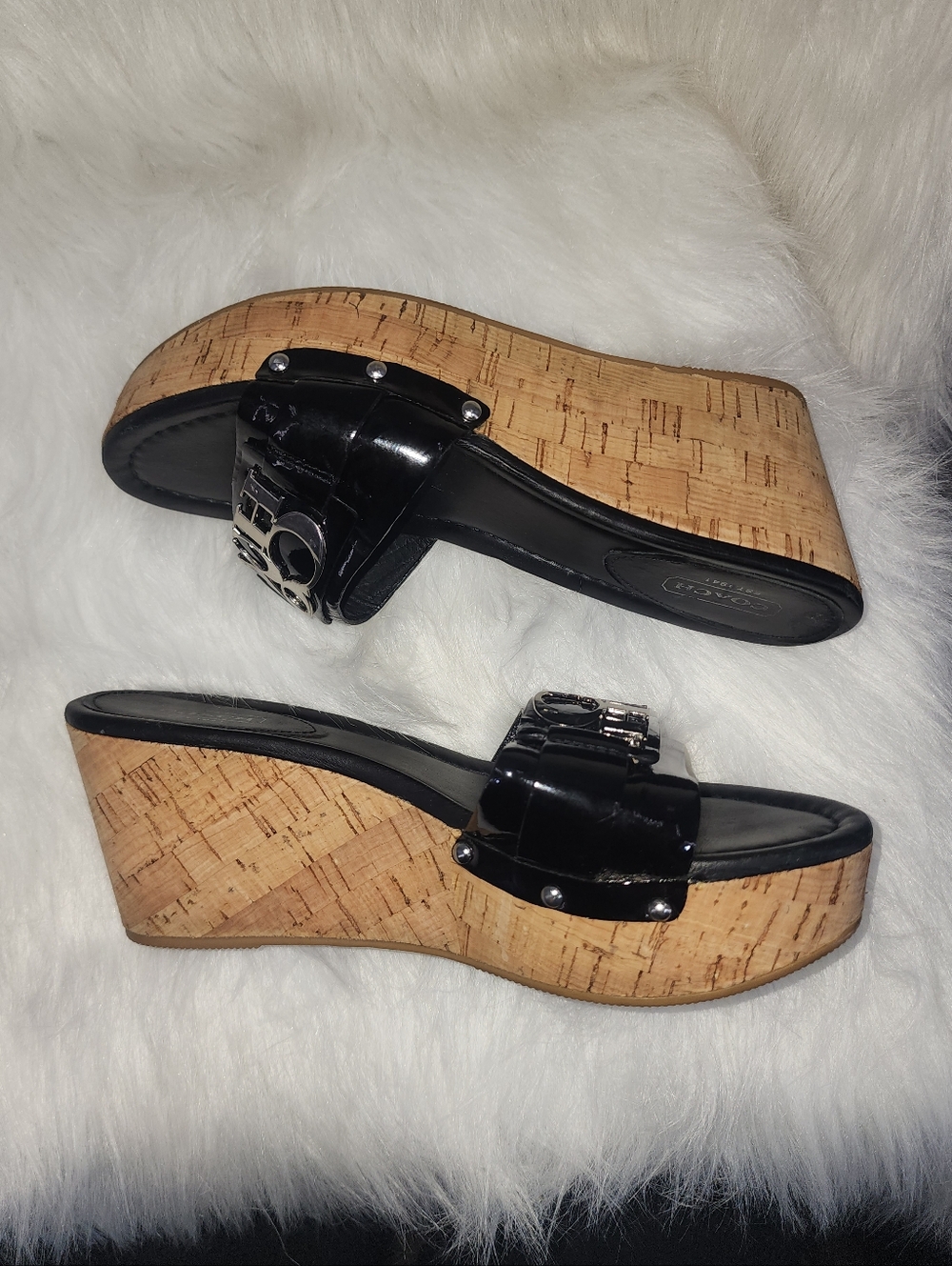 NWOT Coach Slip On Black Patent Leather Cork Wedge Sandals Size 7 - Picture 7 of 10
